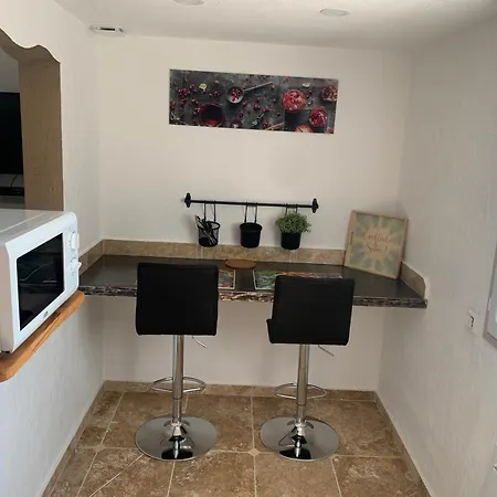 Apartment Au Calme Et Belle Terrasse Peyroules
